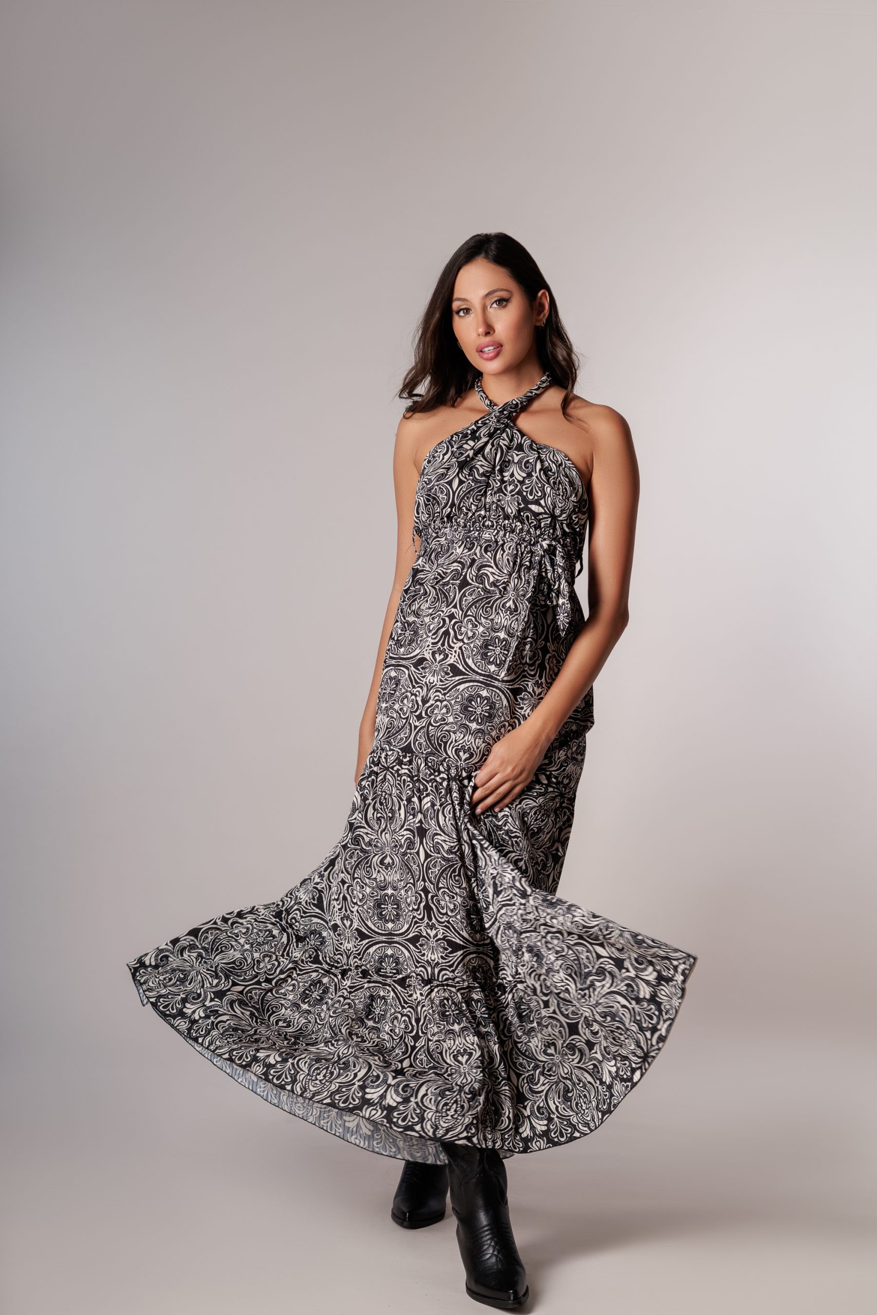 Φόρεμα Maxi Εξώπλατο με Βολάν Πολυμορφικό